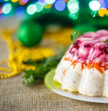 Салат селедка под шубой, пошаговый рецепт на Новый год